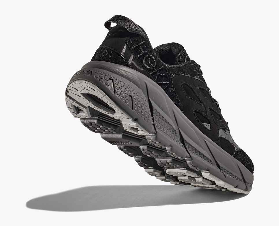 All Gender Elite Terrain System Clifton L Suede
