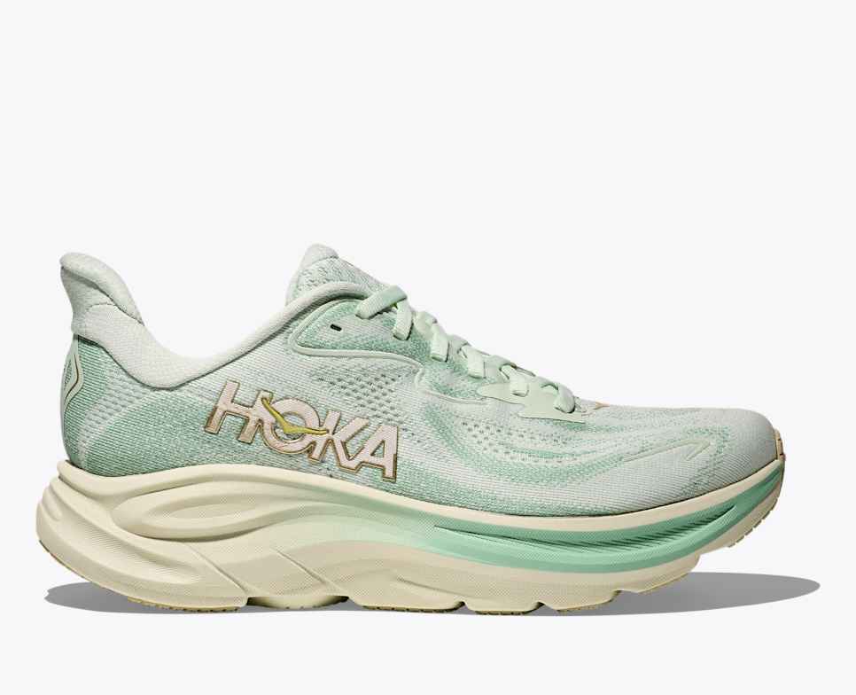 Women’s Clifton 10