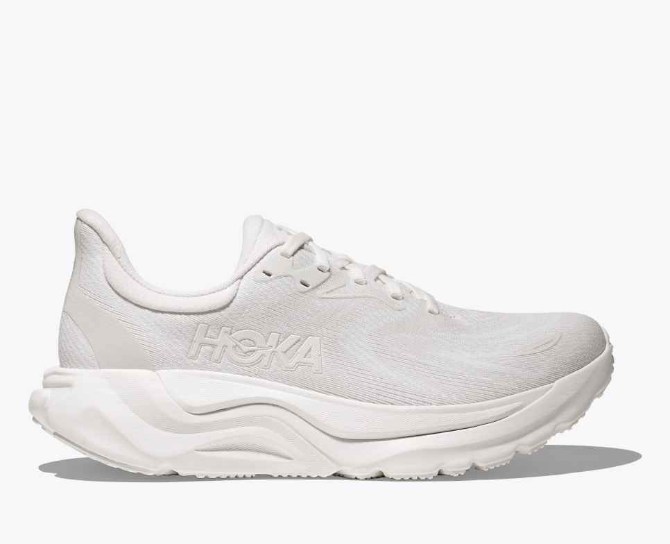 Women’s Arahi 8