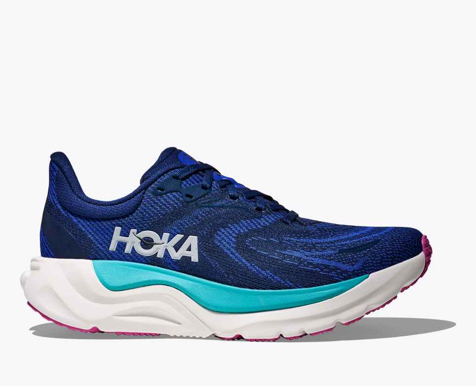 Women’s Arahi 8