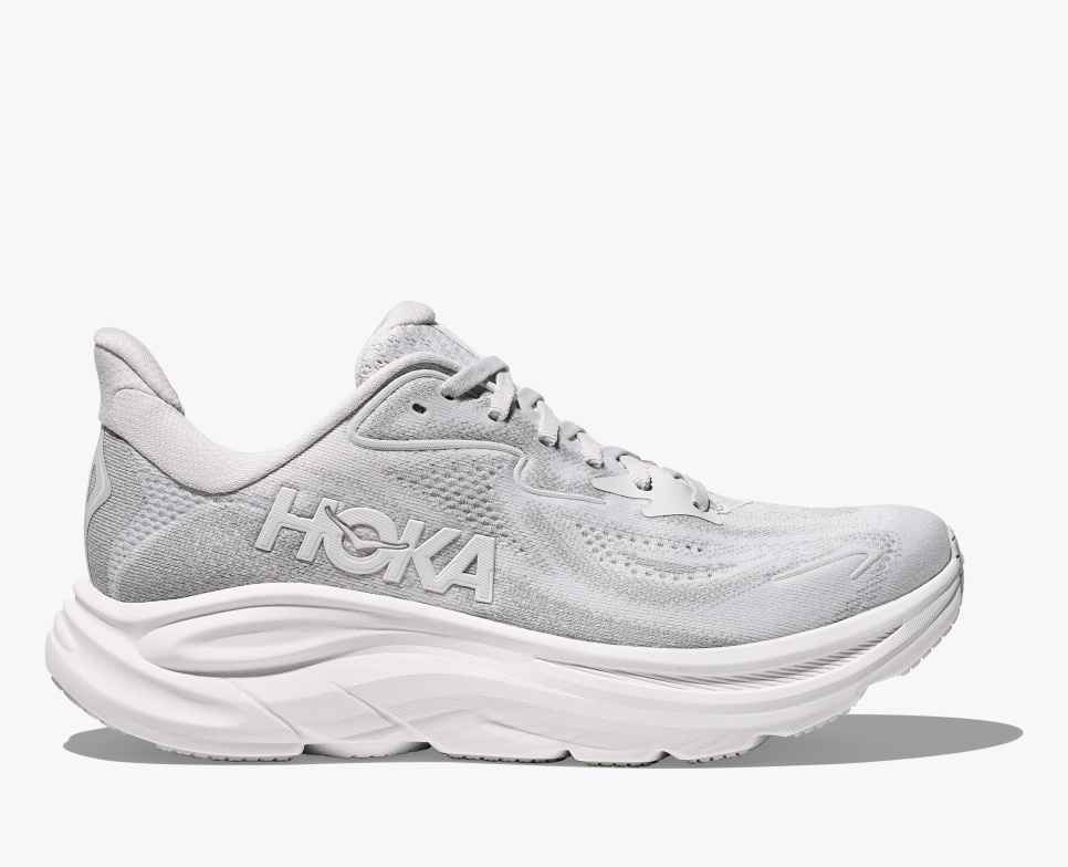 Women’s Clifton 10